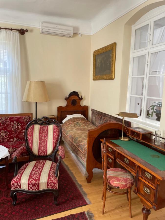 Hajos-Haz Apartment Szeged Ngoại thất bức ảnh