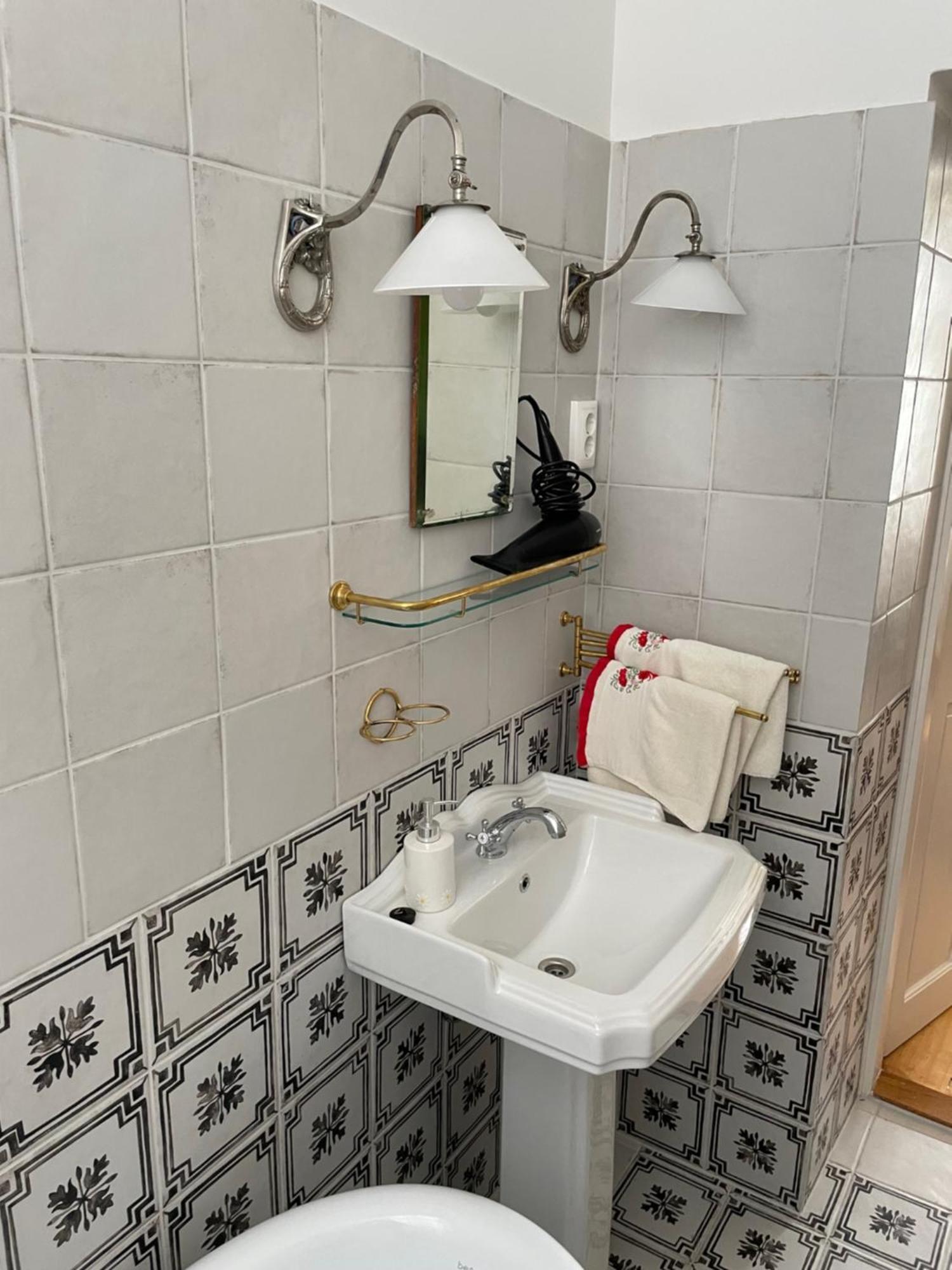 Hajos-Haz Apartment Szeged Ngoại thất bức ảnh